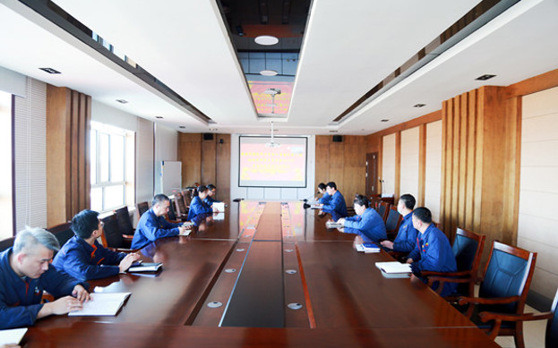 標題：華德牧草公司召開深入貫徹中央八項規(guī)定精神學習教育動員部署會暨2025年全面從嚴治黨工作會議
瀏覽次數(shù)：108
發(fā)表時間：2025-04-07